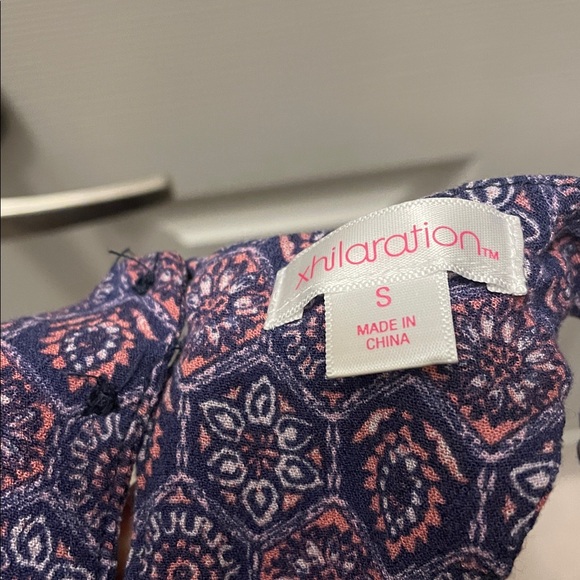 Elegant Purple Patterned Maxi Dress - Picture 4 of 5